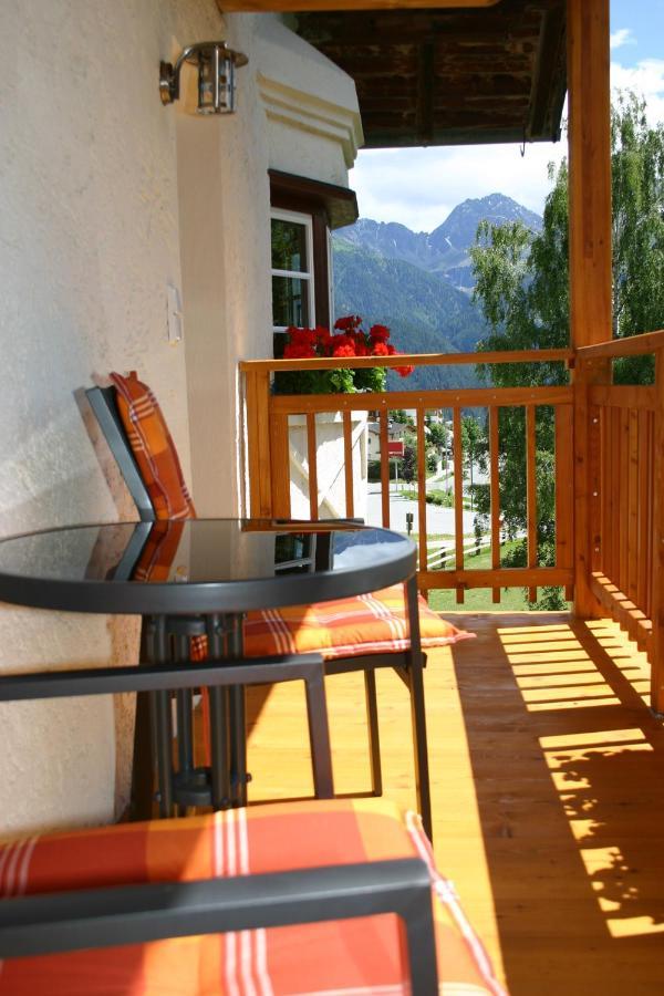 Lili'S Appartements Fiss Exterior photo